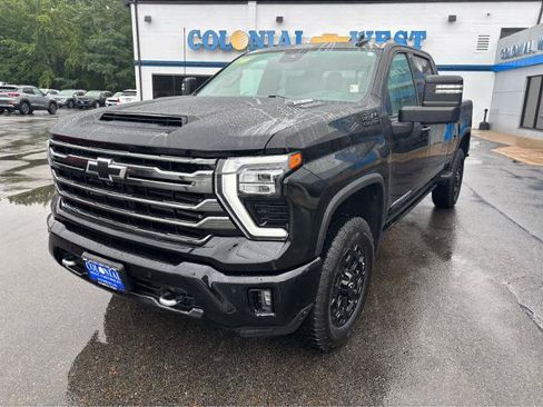 Used 2024 Chevrolet Silverado 3500 High Country w/ Midnight Edition AWD/4WD image 1