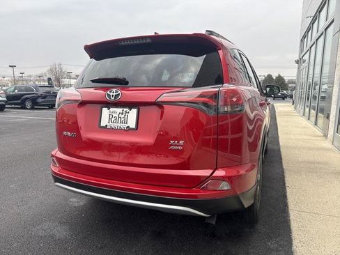 Certified 2016 Toyota RAV4 XLE image 4