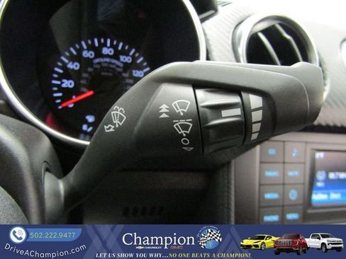 Used 2018 Ford Mustang Coupe RWD image 18