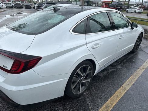 Used 2022 Hyundai Sonata SEL Plus image 3