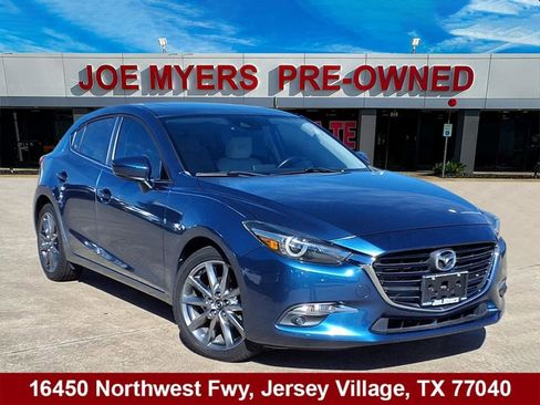 Used 2018 MAZDA MAZDA3 Grand Touring image 1