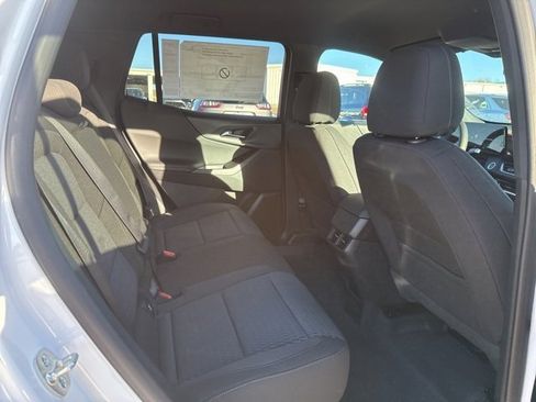 New 2026 Chevrolet Equinox LT image 21