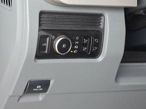 New 2025 Ford F450 XLT image 5