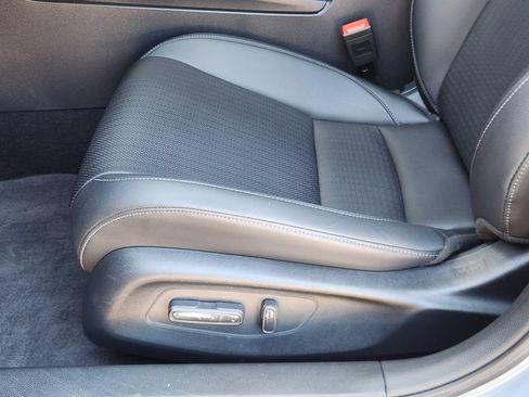 Used 2025 Honda Civic Sport image 23