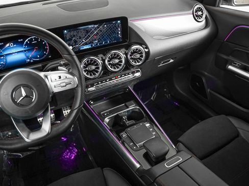Certified 2023 Mercedes-Benz GLA 250 4MATIC image 14