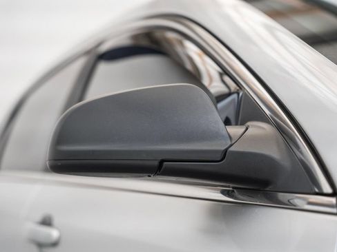 Used 2010 Chevrolet Malibu LS FWD image 12