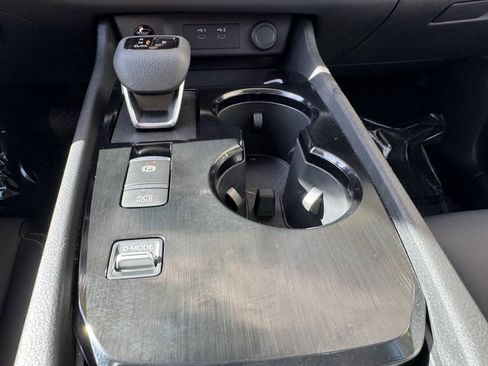 Used 2024 Nissan Rogue SL w/ SL Premium Package image 27