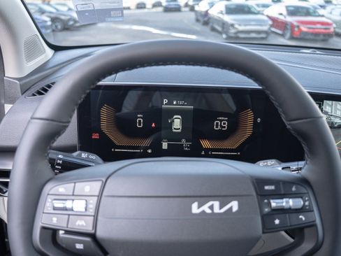 New 2026 Kia Sportage EX FWD image 35