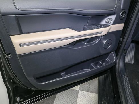 Used 2024 Ford Expedition Max Limited image 45