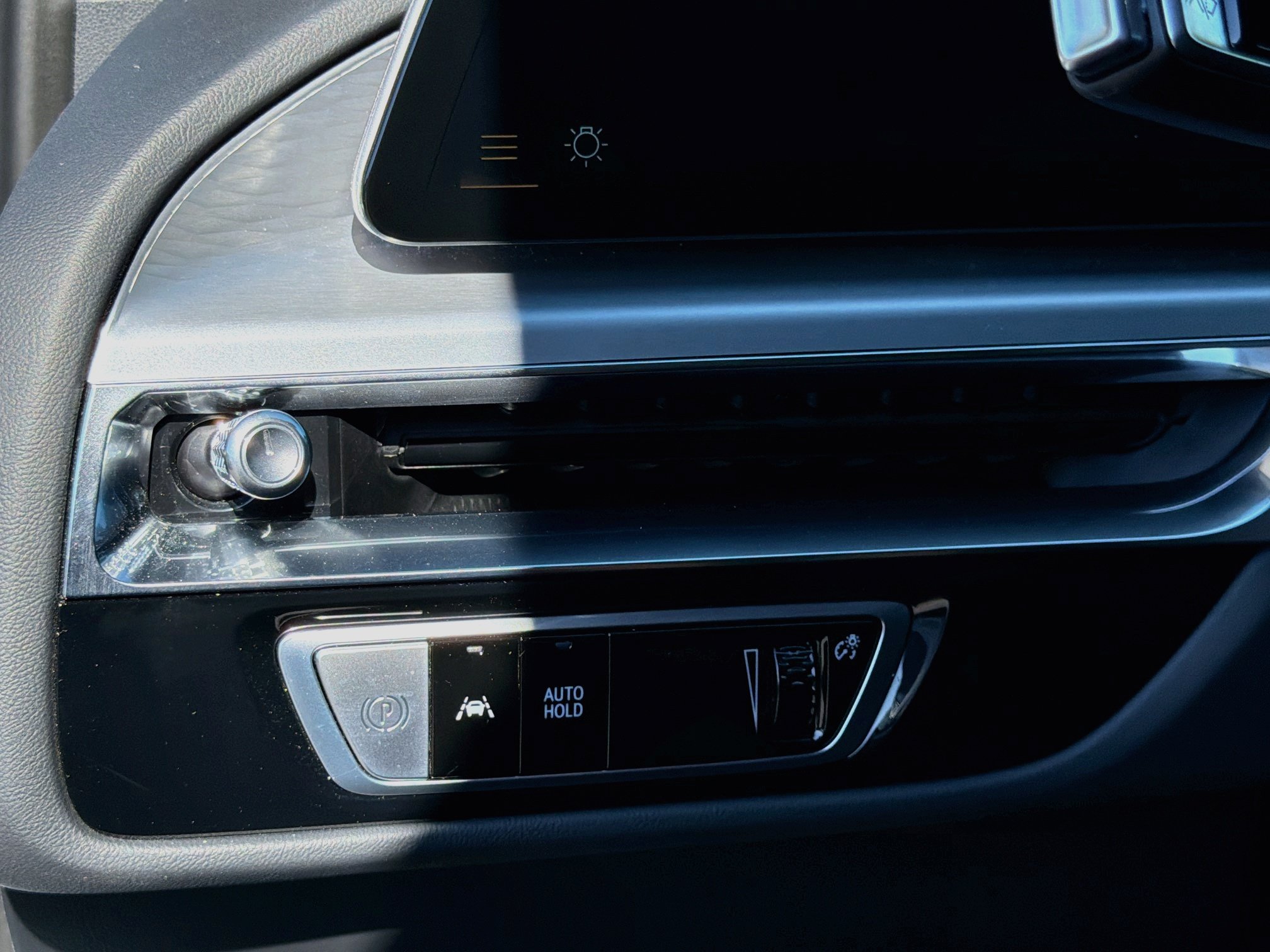 Certified 2024 Cadillac Lyriq Sport RWD image 10