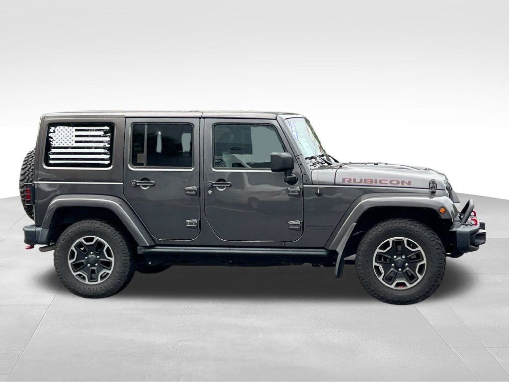 Used 2017 Jeep Wrangler Unlimited Rubicon AWD/4WD image 4