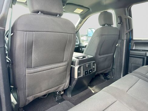 Used 2020 Ford F150 XLT w/ Equipment Group 302A Luxury AWD/4WD image 22