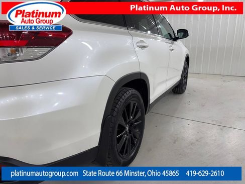 Used 2019 Toyota Highlander SE AWD/4WD image 13