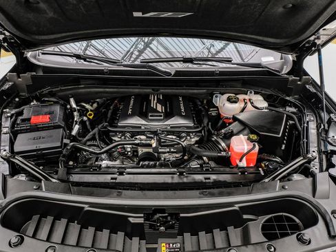 Used 2025 Cadillac Escalade V image 49