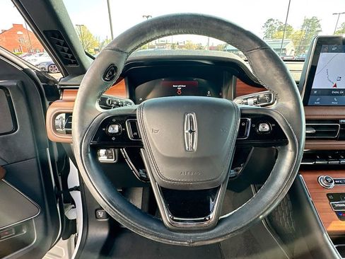Used 2020 Lincoln Aviator Reserve w/ Elements Package Plus image 18