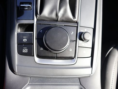 New 2026 MAZDA CX-30 AWD 2.5 S w/ Select Sport Pkg image 32