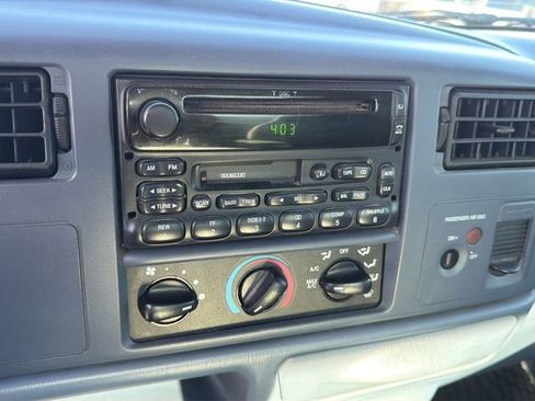 Used 1999 Ford F250 Lariat image 26