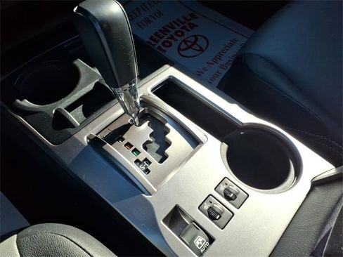 Used 2018 Toyota 4Runner 2WD image 18