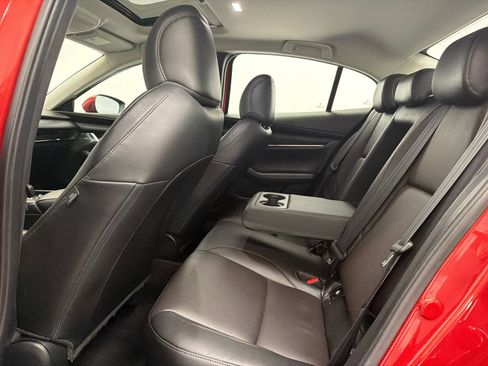 Used 2022 MAZDA MAZDA3 s FWD image 16