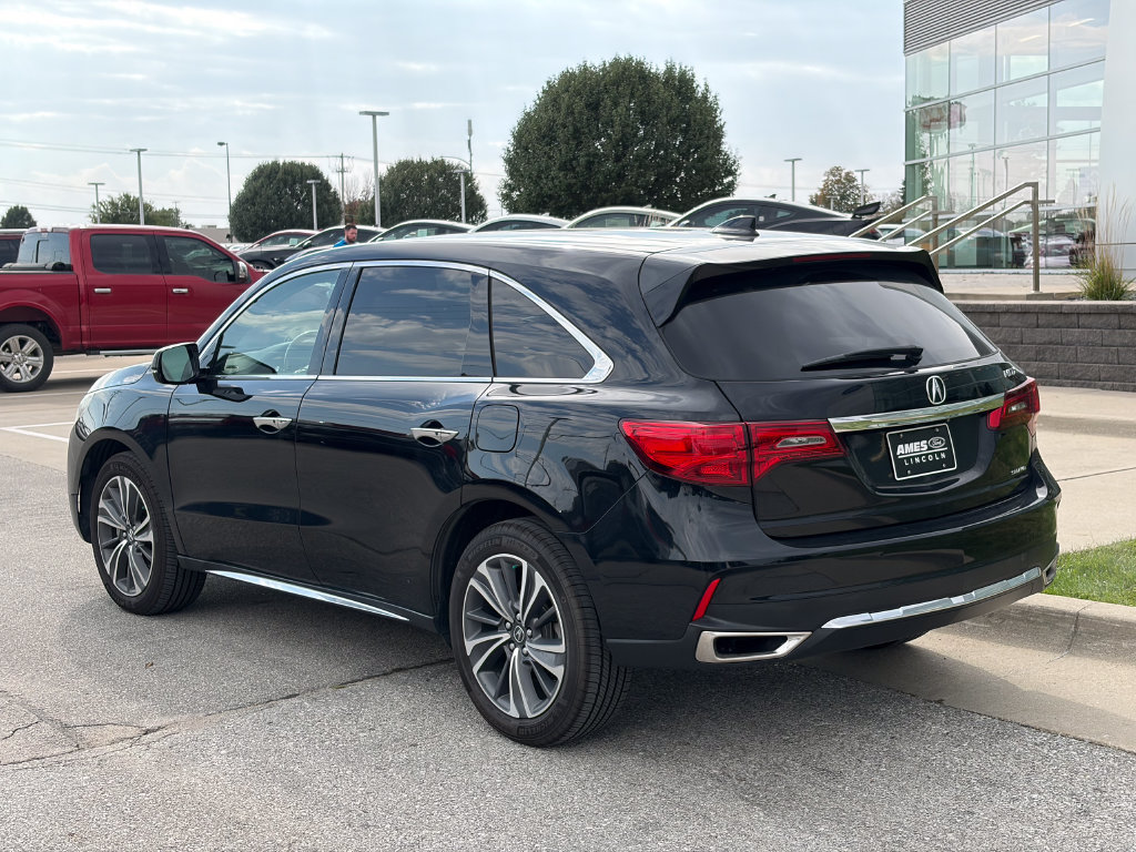 Used 2019 Acura MDX w/ Tech & Entertainment Pkg AWD/4WD image 4
