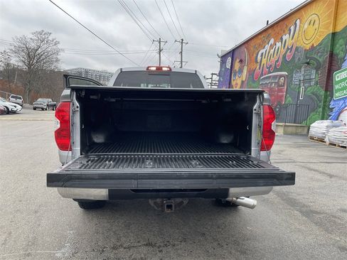 Used 2016 Toyota Tundra SR5 image 13