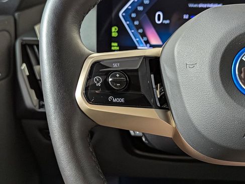 Certified 2025 BMW iX xDrive50 image 29