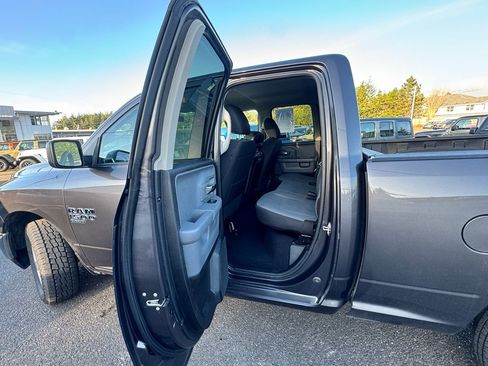 Used 2024 RAM 1500 Classic SLT image 13