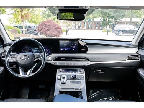 Used 2021 Hyundai Palisade SEL w/ Convenience Package AWD/4WD image 13