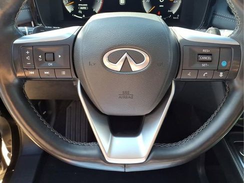 Used 2023 INFINITI QX60 Sensory AWD/4WD image 14