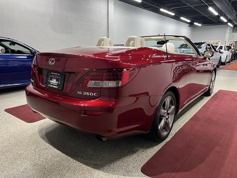 Used 2010 Lexus IS 350C image 12