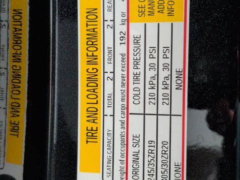 Used 2023 Chevrolet Corvette Stingray Premium Cpe w/ Z51 Performance Package image 36