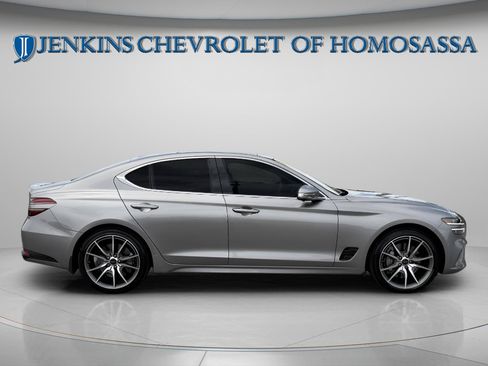 Used 2026 Genesis G70 2.5T Prestige RWD image 2