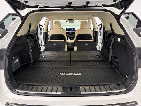 Used 2022 Lexus RX 450hL Luxury w/ Cold Area Package (CT) AWD/4WD image 35