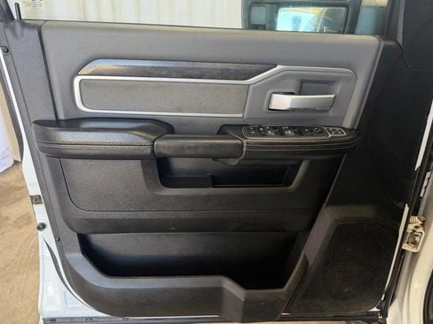 Used 2023 RAM 3500 Big Horn w/ Level 1 Equipment Group AWD/4WD image 11