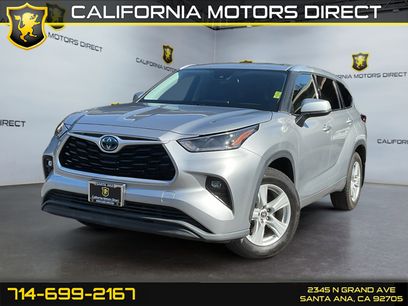 Used 2021 Toyota Highlander LE
