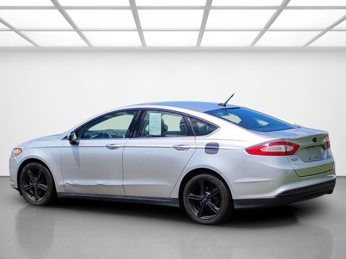 Used 2016 Ford Fusion S FWD image 3