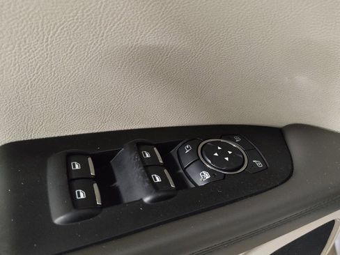 Used 2019 Lincoln Nautilus Reserve image 27