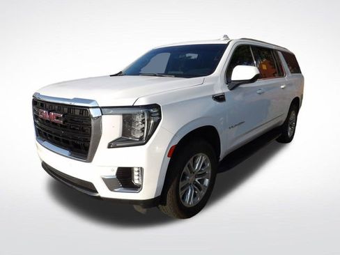 Used 2022 GMC Yukon XL SLE AWD/4WD image 10
