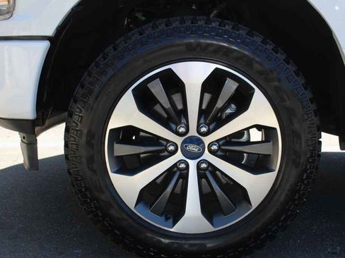 Used 2019 Ford F150 XL w/ Equipment Group 101A Mid AWD/4WD image 27