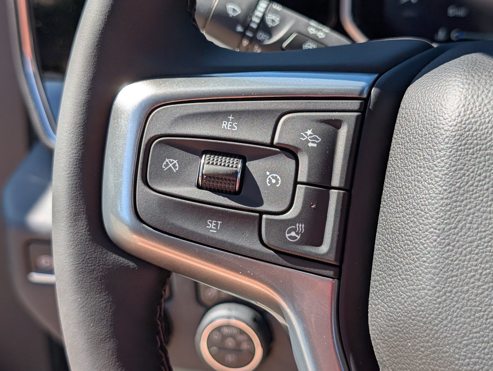 New 2026 Chevrolet Silverado 1500 RST w/ LPO, Liner Protection Package AWD/4WD image 25