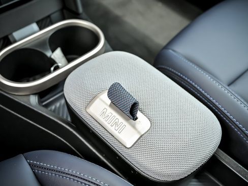 Used 2025 MINI Cooper S image 22