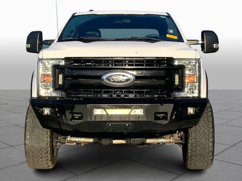 Certified 2017 Ford F250 XLT w/ XLT Premium Package image 3