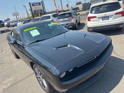Used 2018 Dodge Challenger GT w/ GT Interior Package AWD/4WD image 8