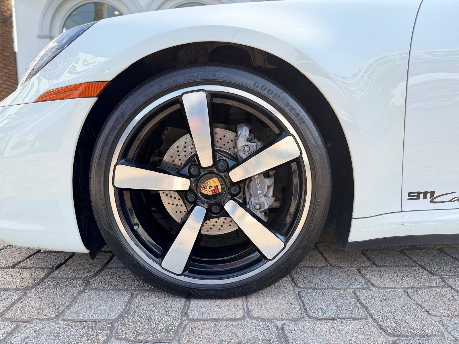 Used 2021 Porsche 911 Carrera RWD image 24