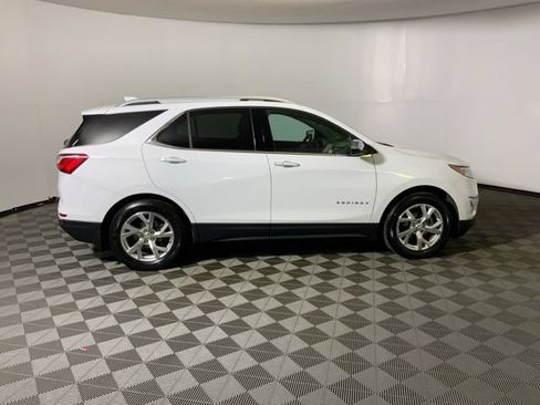 Used 2020 Chevrolet Equinox Premier FWD image 5