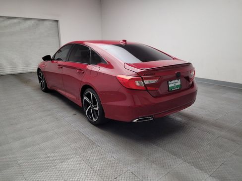 Used 2018 Honda Accord Sport image 5