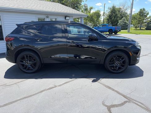 Used 2023 Chevrolet Blazer LT w/ Convenience Package AWD/4WD image 2