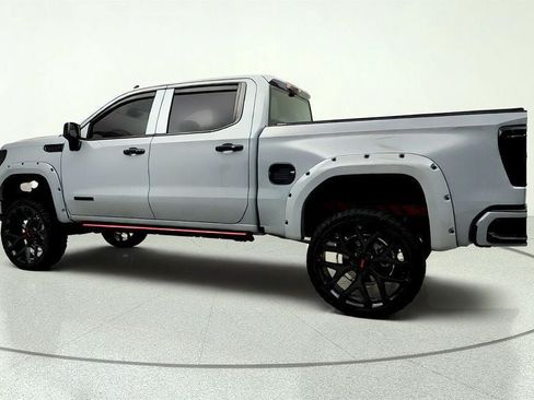 Used 2024 GMC Sierra 1500 Elevation w/ LPO, Elevation Black Package RWD image 7