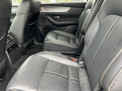 Used 2024 MAZDA CX-90 3.3 Turbo w/ Premium Package image 20