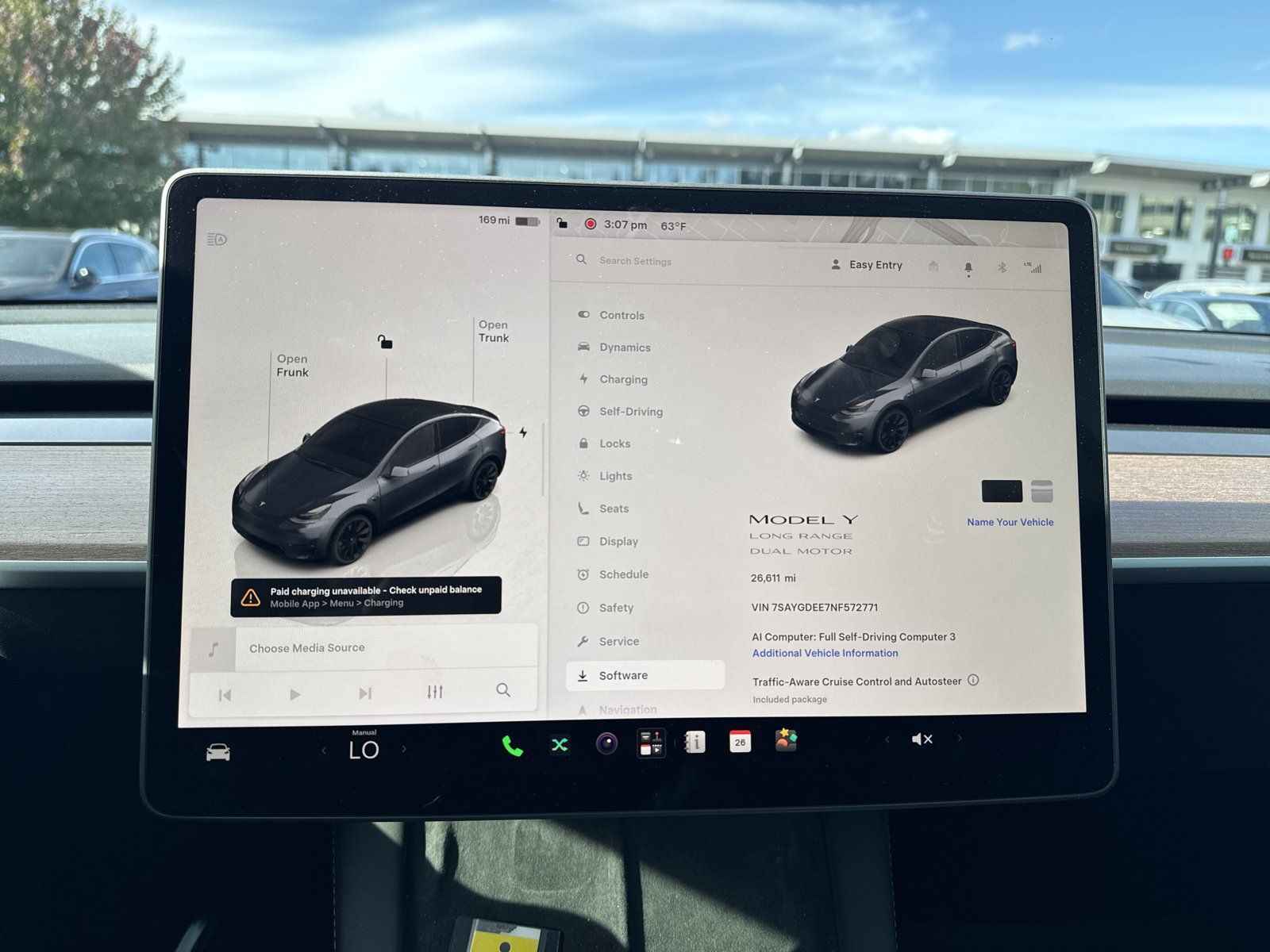 Used 2022 Tesla Model Y Long Range AWD/4WD image 18